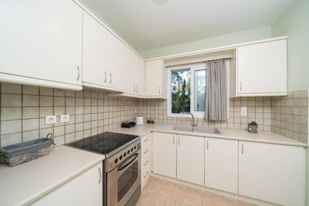 Central & Elegant Suite With Private Garden Argostoli  Ngoại thất bức ảnh