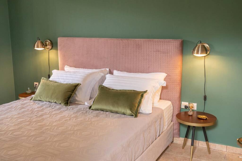 Central & Elegant Suite With Private Garden Argostoli  Ngoại thất bức ảnh