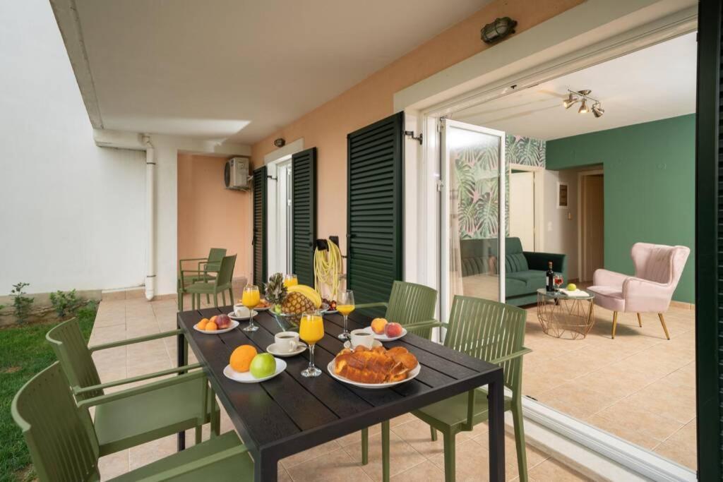 Central & Elegant Suite With Private Garden Argostoli  Ngoại thất bức ảnh
